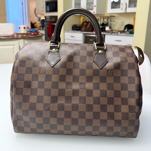 Louis Vuitton Authentic Damier speedy 30